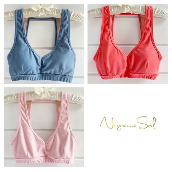 Niyama Sol Eclipse Medium Support Sports Bras In Coral, Slate Blue, Ballet Pink - Picture 1 of 16